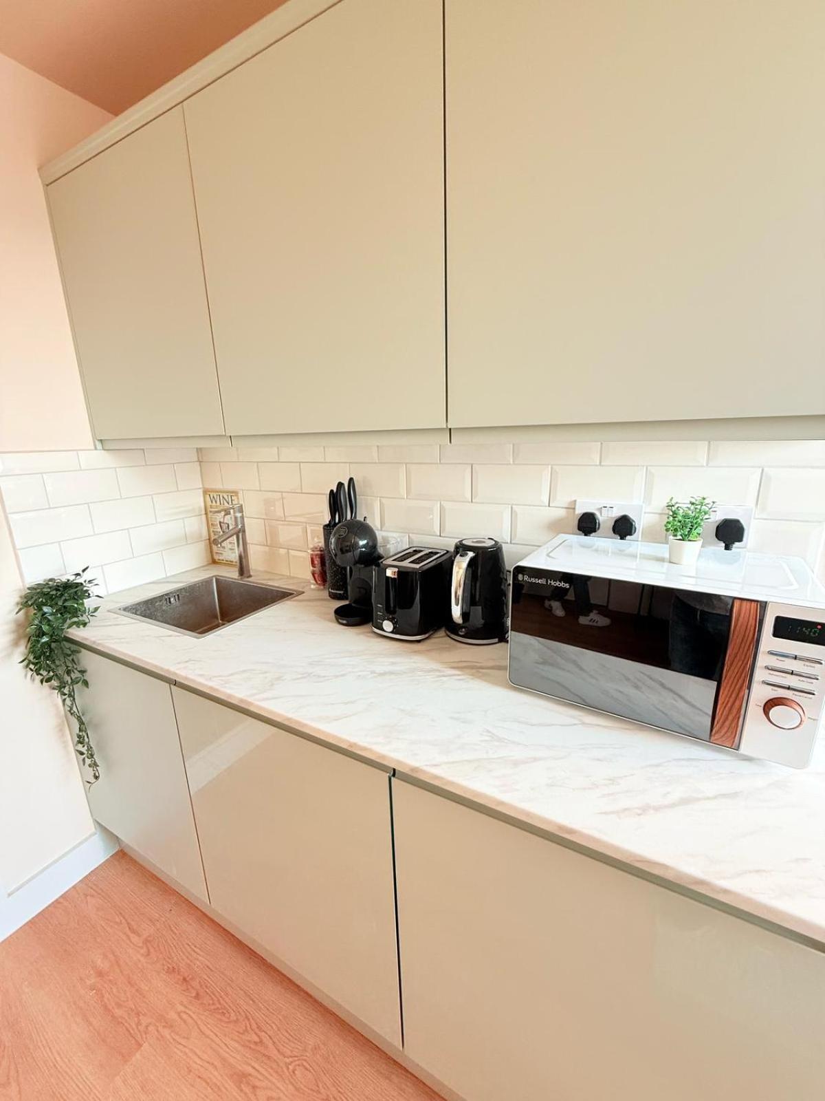 Apartment Tooting Broadway Guest London